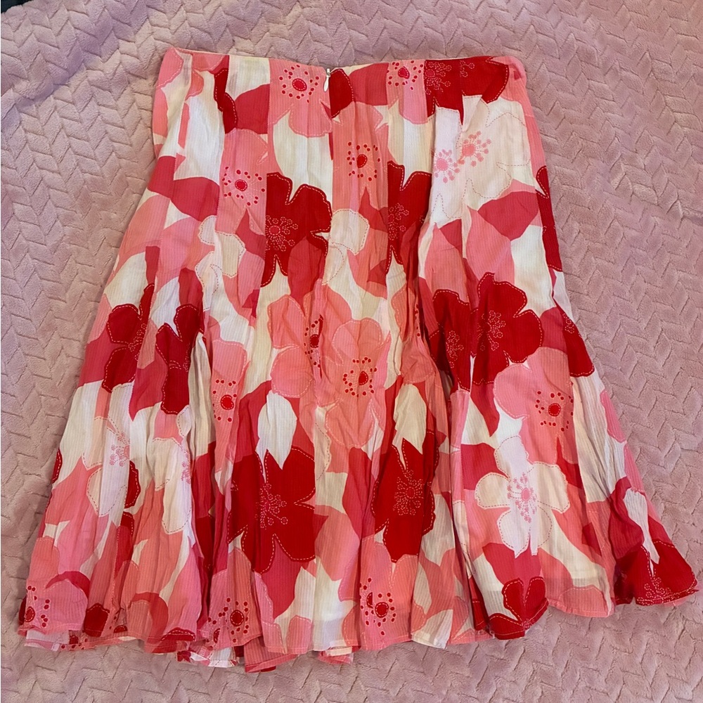 Talbots Red and Pink Floral Skirt - Picture 3 of 5